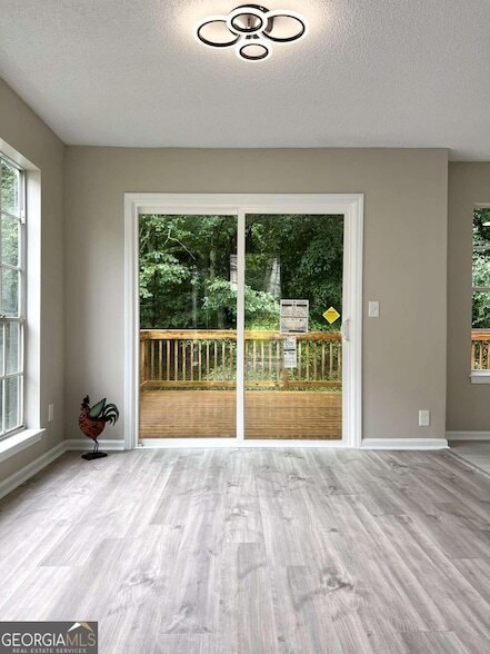 Building Photo - 1575 Watercrest Cir