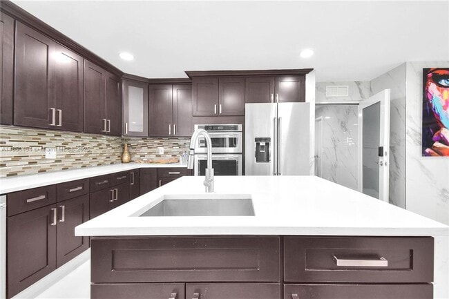 Building Photo - 18300 SW 48th St