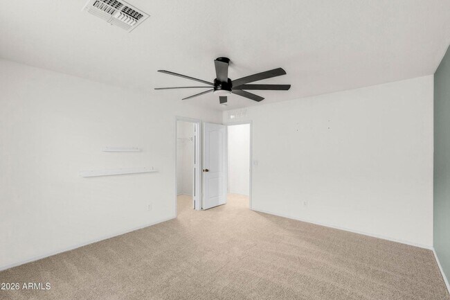 Building Photo - 1644 E Cielo Grande Ave