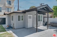 Building Photo - 15011 Hartsook St