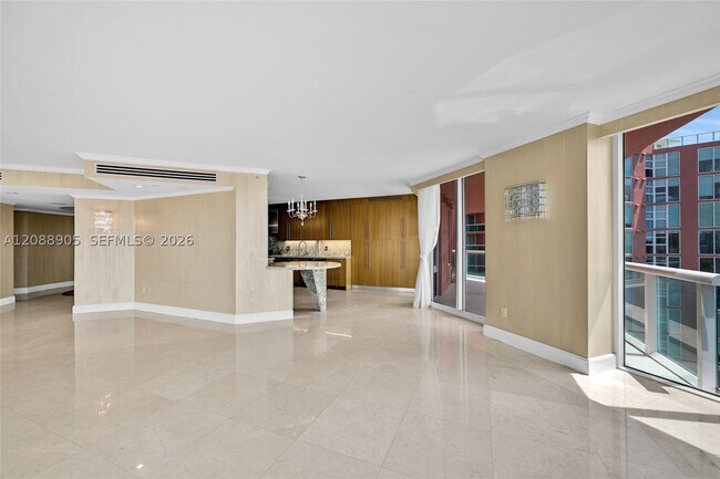Building Photo - 3370 Hidden Bay Dr