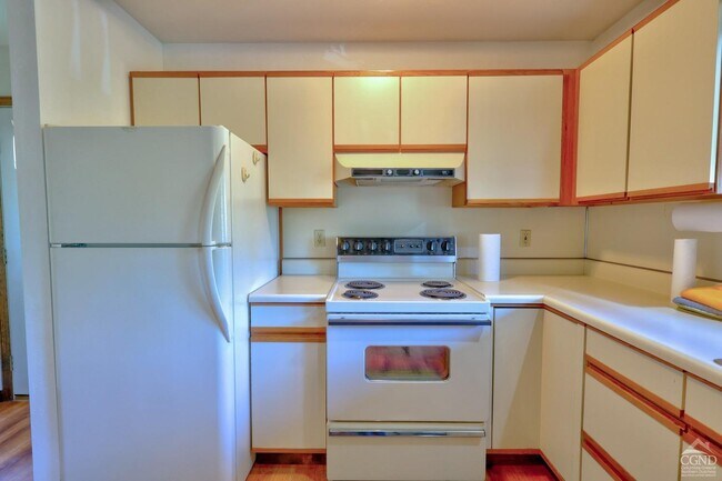 Building Photo - 561 Bald Hill Rd S