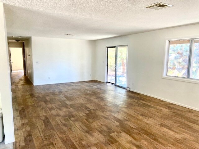 Building Photo - 8716 Sage Ct