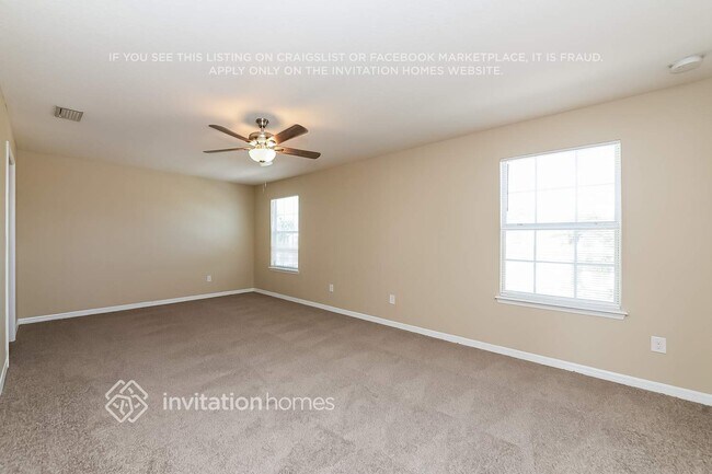 Building Photo - 9033 32nd Ct E