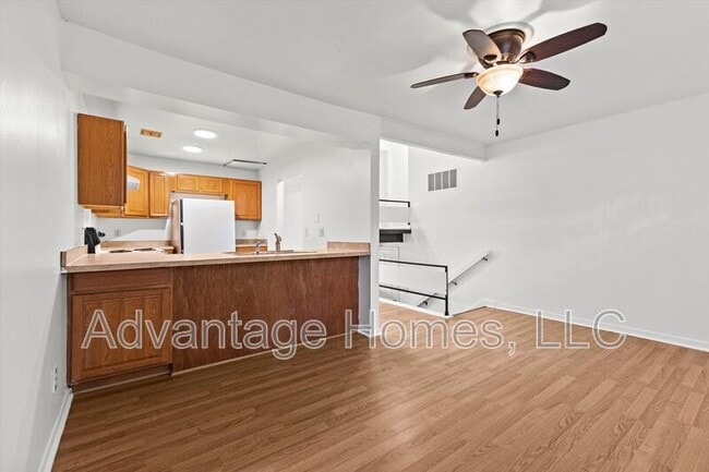 Building Photo - 805 N 70th St