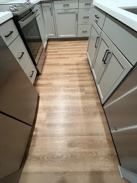 Building Photo - 2029 W Corvina Ave