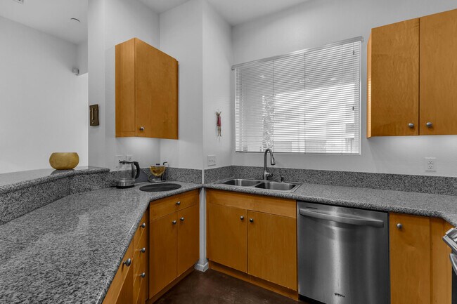 Building Photo - 3574 Penny Ln