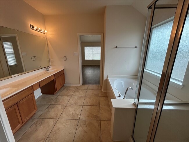 Building Photo - 12338 Packard Bend Trail