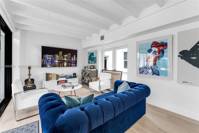 Building Photo - 1826 Fairhaven Pl