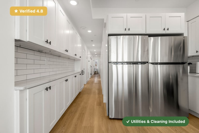 Building Photo - Furnished Private Bedroom with Private Bath in East Boston!