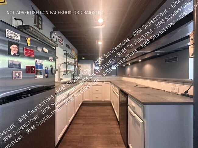 Building Photo - 1506 Galena-