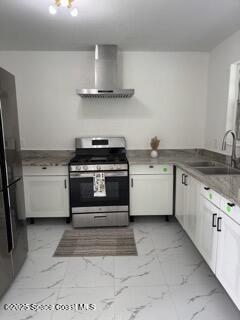 Building Photo - 2581 Stratford Dr