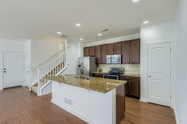 Building Photo - 10071 Nadine Ln