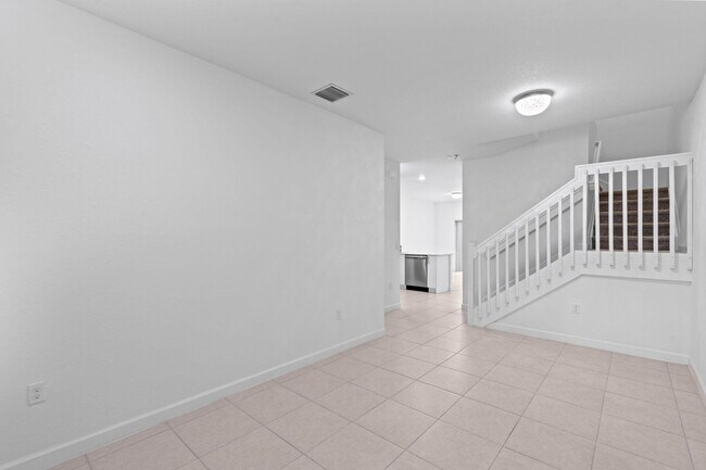 Building Photo - 5515 NW 27th St