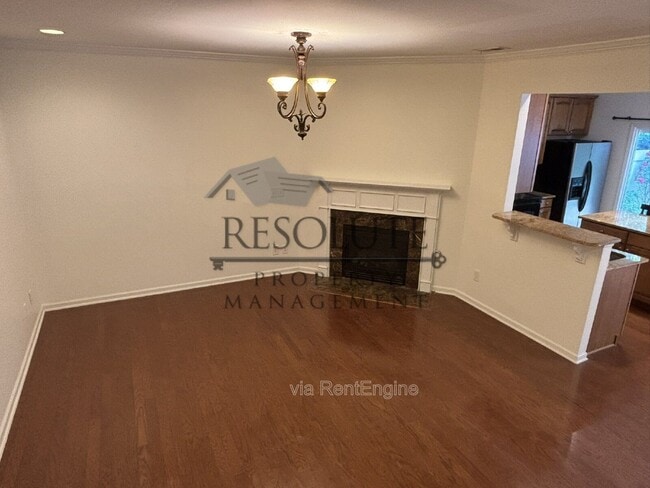 Building Photo - 318 Anterbury Dr