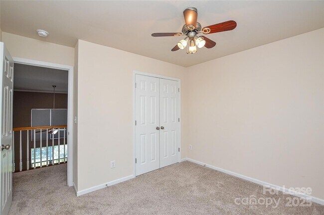 Building Photo - 1008 Millbank Dr