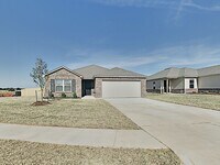 Building Photo - Very Nice 4 Bedroom 2 Bath Home in Yukon Schools.
