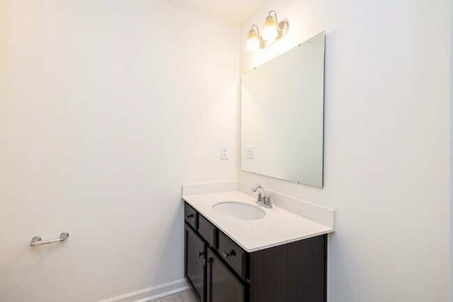 Building Photo - 121 Gaelic Dr
