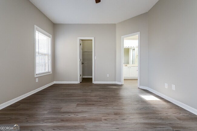 Building Photo - 1255 Lafayette Square