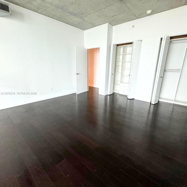 Building Photo - 690 SW 1st Ct