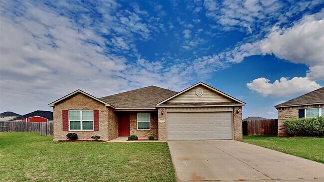 Primary Photo - 13121 Bridgewater Ct