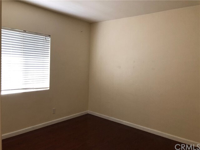 Building Photo - 8943 Beatrice Pl