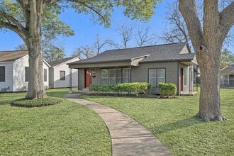 Building Photo - 1509 Mulcahy St