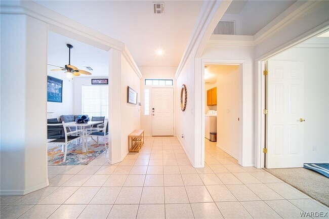 Building Photo - 2995 Tierra Vida