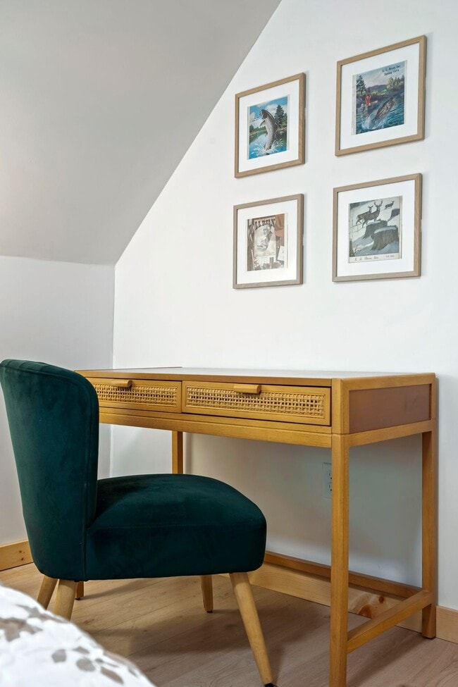 Building Photo - 30 Wag Rd