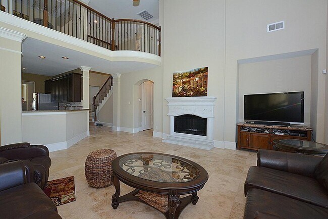 Building Photo - 26910 Boulder Hill Ct
