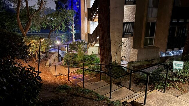 Building Photo - 6202 Friars Rd