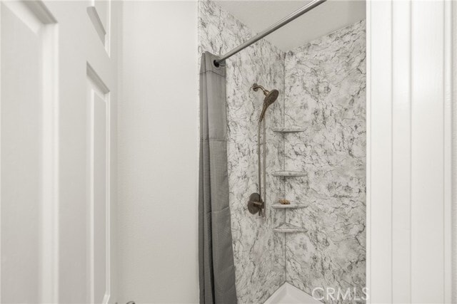 Building Photo - 18621 Park Meadow Ln