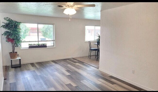 Building Photo - 1617 NW 47th St