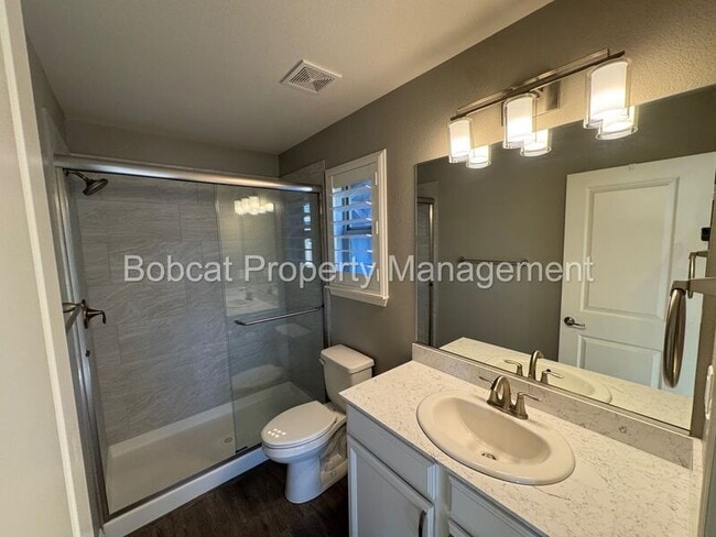 Building Photo - 1336 Saltern Dr