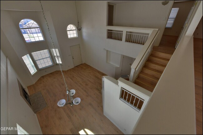 Building Photo - 253 Summerbrooke Ct