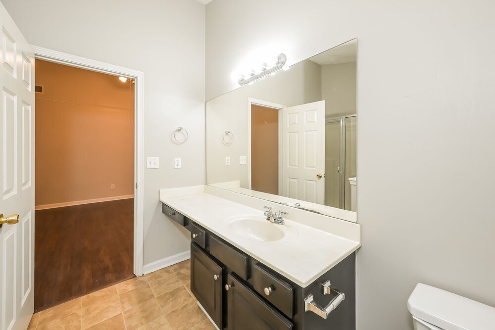 Building Photo - 1715 Heatherton Rd