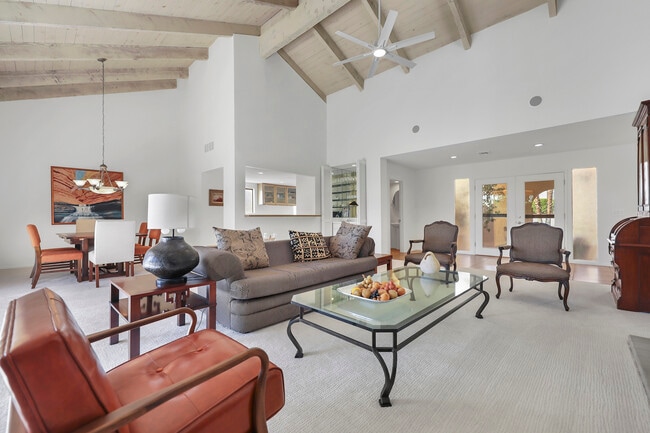 Building Photo - 37868 Los Cocos Dr E