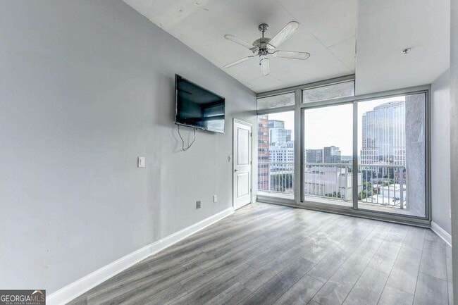 Building Photo - 950 W Peachtree St NW