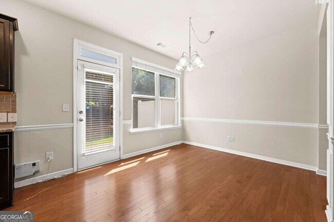 Building Photo - 2365 Bellyard Dr