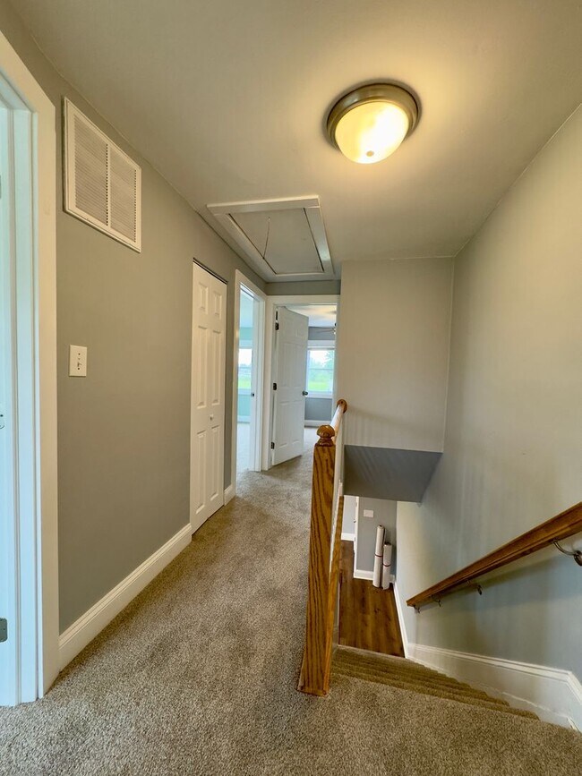 Building Photo - 2113 Larkhall Rd