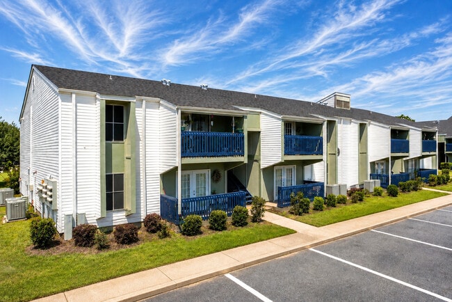 Building Exterior - Long Beach Square