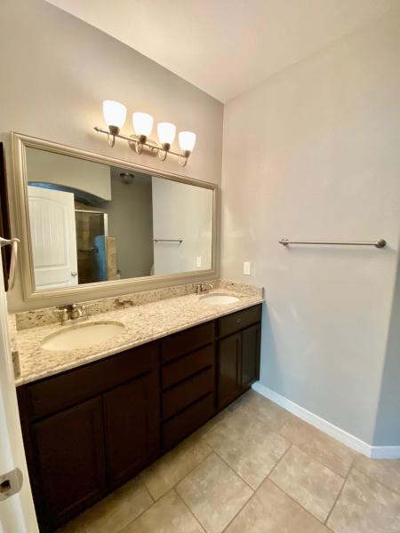 Building Photo - 2233 Amber Point Pl