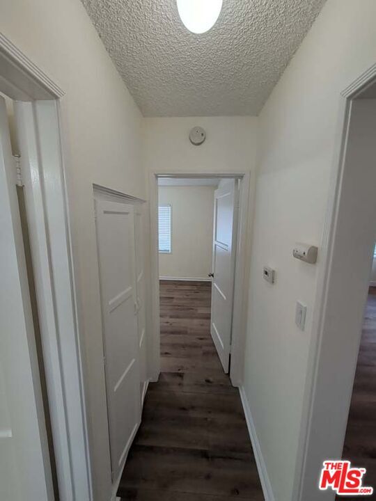 Building Photo - 7758 N Glenoaks Blvd