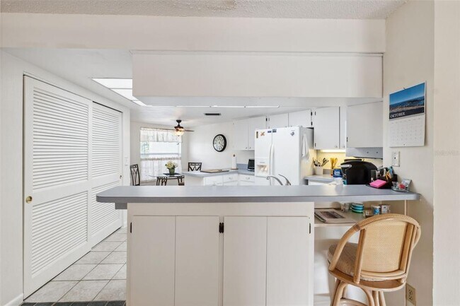 Building Photo - 3942 Trophy Blvd