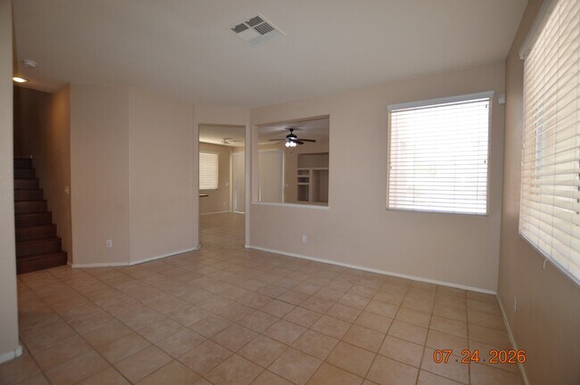 Building Photo - 10656 Primrose Arbor Ave