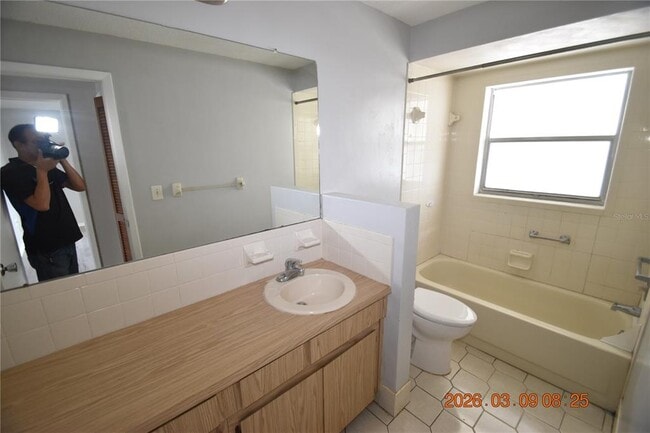 Building Photo - 7338 Foxbloom Dr