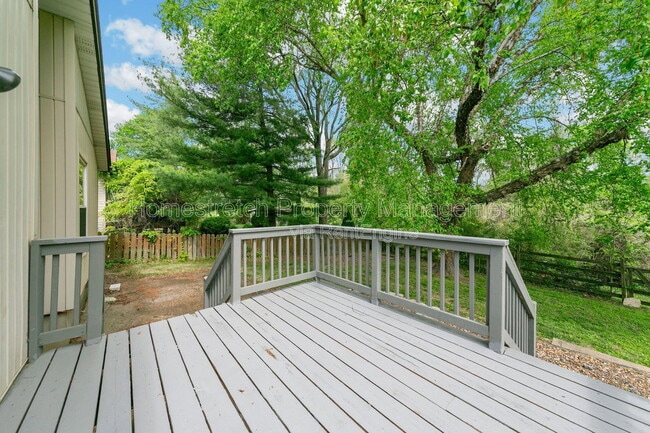 Building Photo - 2455 Buttonwood Ct