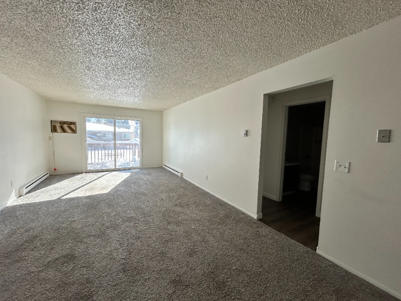 Building Photo - 2333 S 17th St