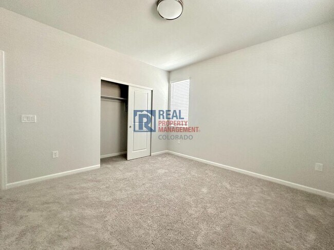 Building Photo - 1336 Brookfield Pl