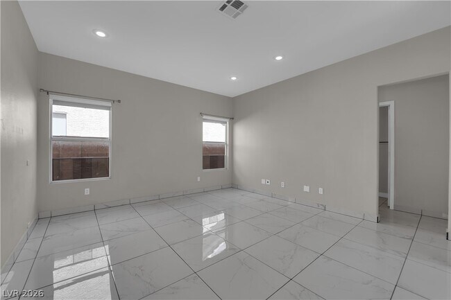 Building Photo - 3733 Horseshoe Mesa St
